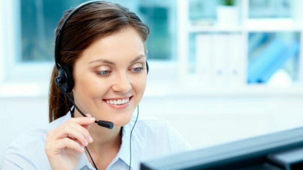 Percakapan Customer Service yang Harus Dipelajari Oleh Pemula